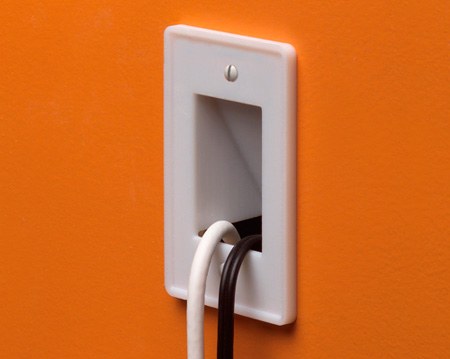 ARLCE1WE Scoop 1-Gang Entrance Plate Pass Through Cable, White