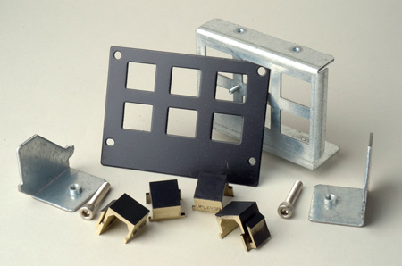 -T3U-3-6S Plate for 6 Keystone Connectors, White