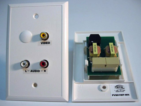 Picture of Energy Transformation Systems ETS-AV901WPIY Cat5 Wall Plate with RCA Video & Stereo RCA Audio - Ivory