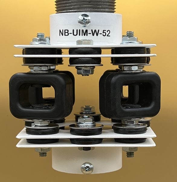 NB-UIM-W-52 Anti Vibration Isolation Adapter for Pole Mounted Projectors, White