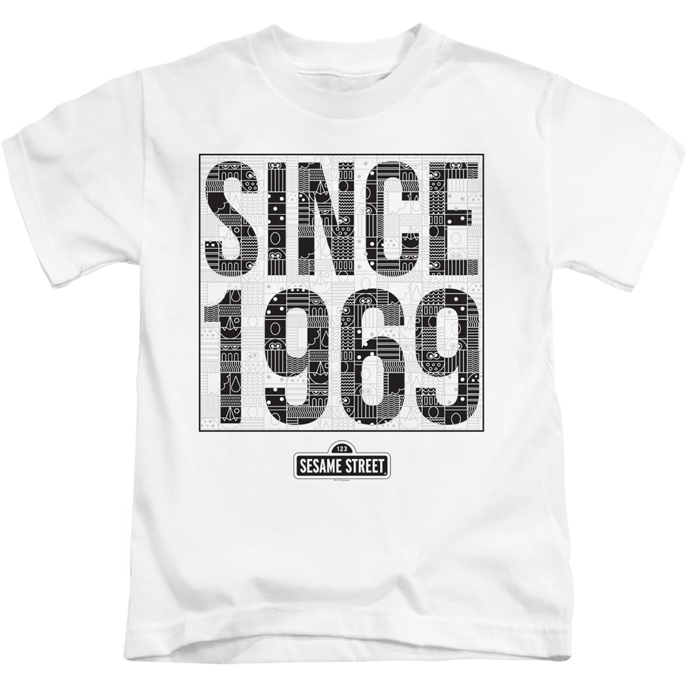 SST270-KT-2 Sesame Street & Since 1969 Pattern-Short Sleeve Juvenile 18-1 T-Shirt, White - Medium 5-6