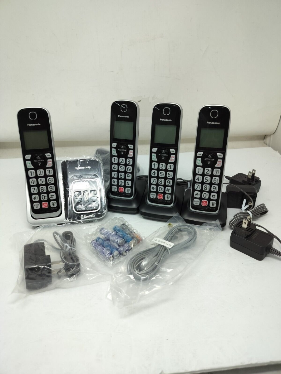 Picture of Panasonic KX-TGD864S 4 Handset Link2Cell Cordless Phone - DECT 6.0 1.6 LCD 3TB&#44; Black