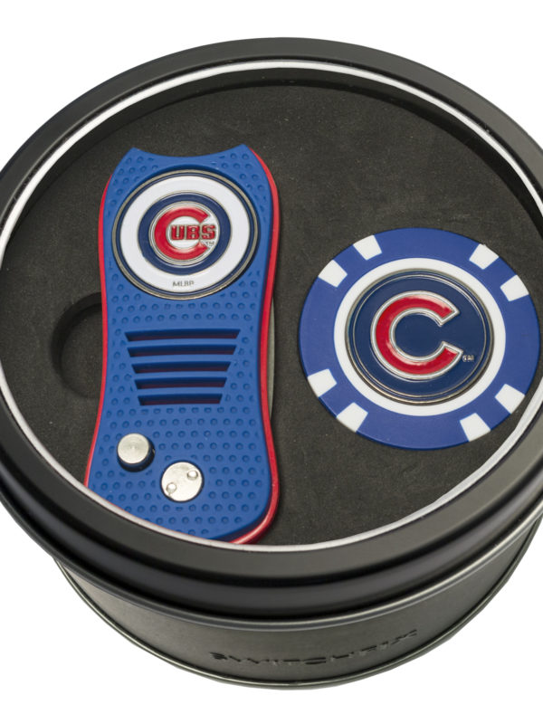 Team Golf MLB Chicago Cubs Gift Set Switchblade Divot Tool & Chip, Includes 2 Double-Sided Enamel Ball Markers, Patented Design, Less Damage to Greens, Switchblade Mechanism