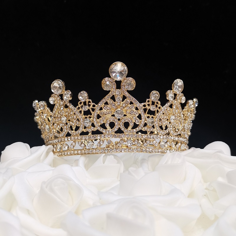 6.2 oz Princess Crown Cake Topper - Gold