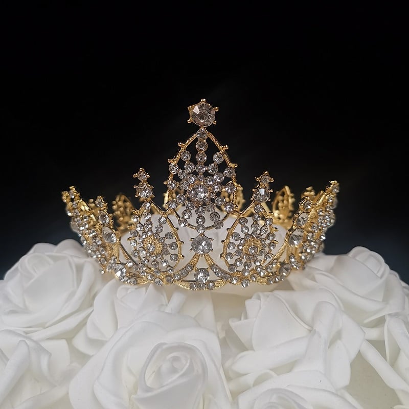 3.8 oz Medium Princess Crown Cake Topper - Gold