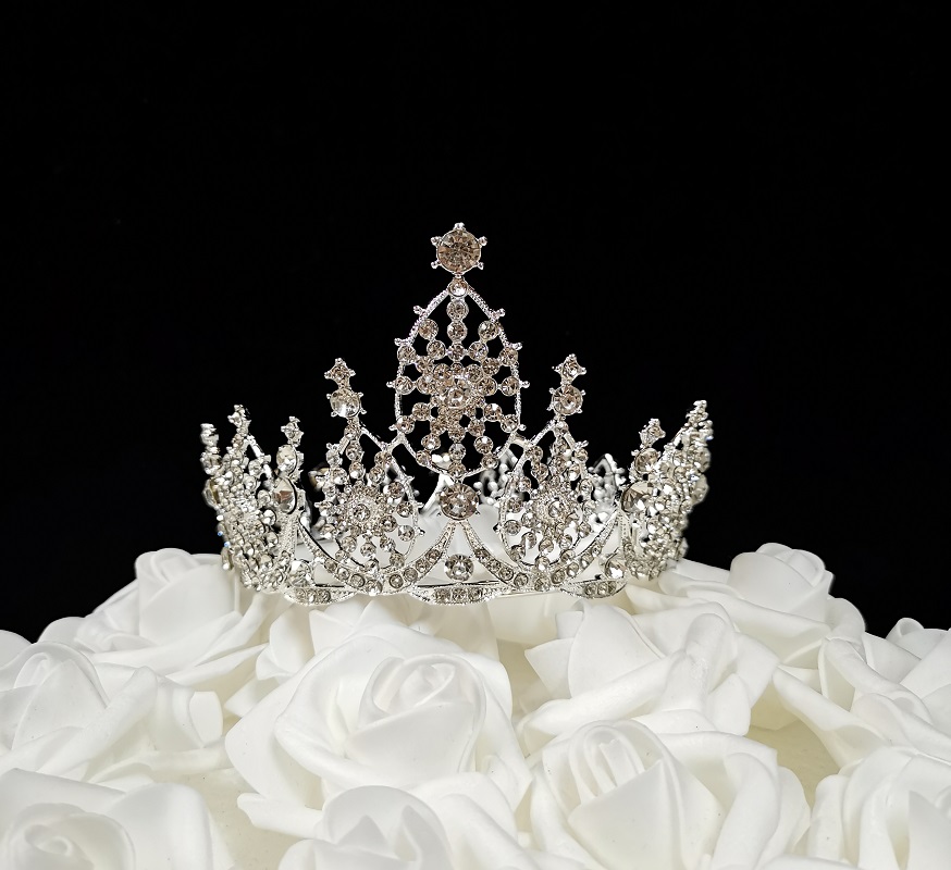 3.8 oz Medium Princess Crown Cake Topper - Silver