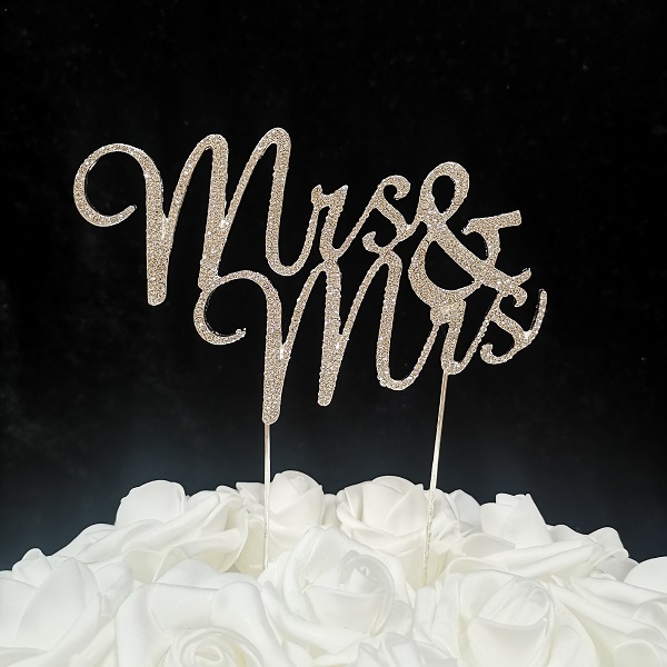 2.8 oz Lesbian Wedding Mrs & Mrs Cake Topper - Silver