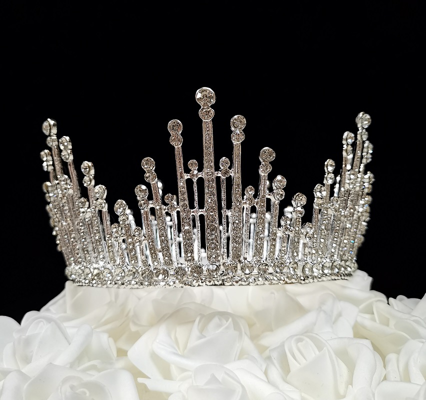 11 oz Large Silver Crown Cake Topper