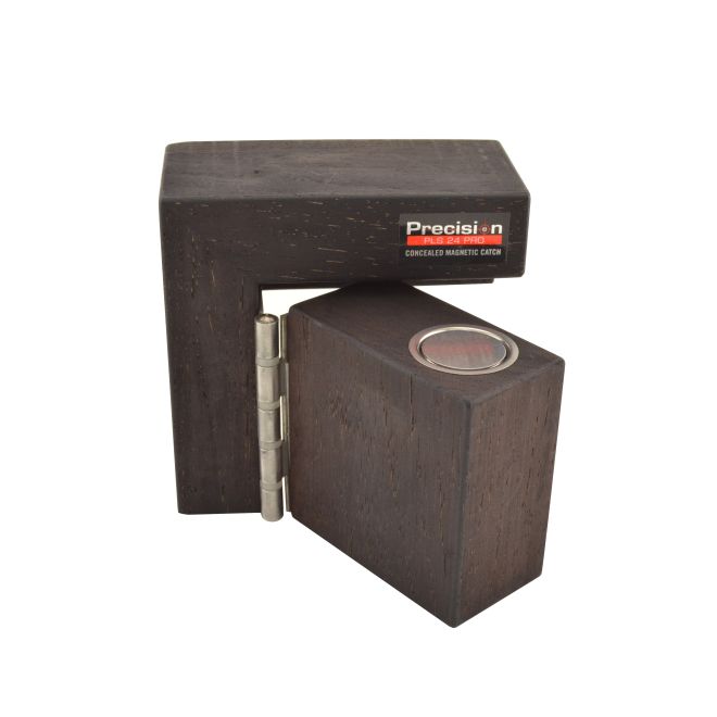 Magnetic Catch Display Mount