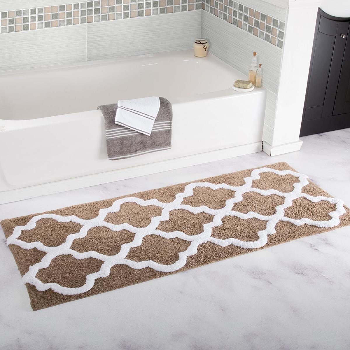 Picture of Bedford Home 67A-78546 100 Percent Cotton Trellis Bathroom Mat - 24 x 60 in. - Taupe