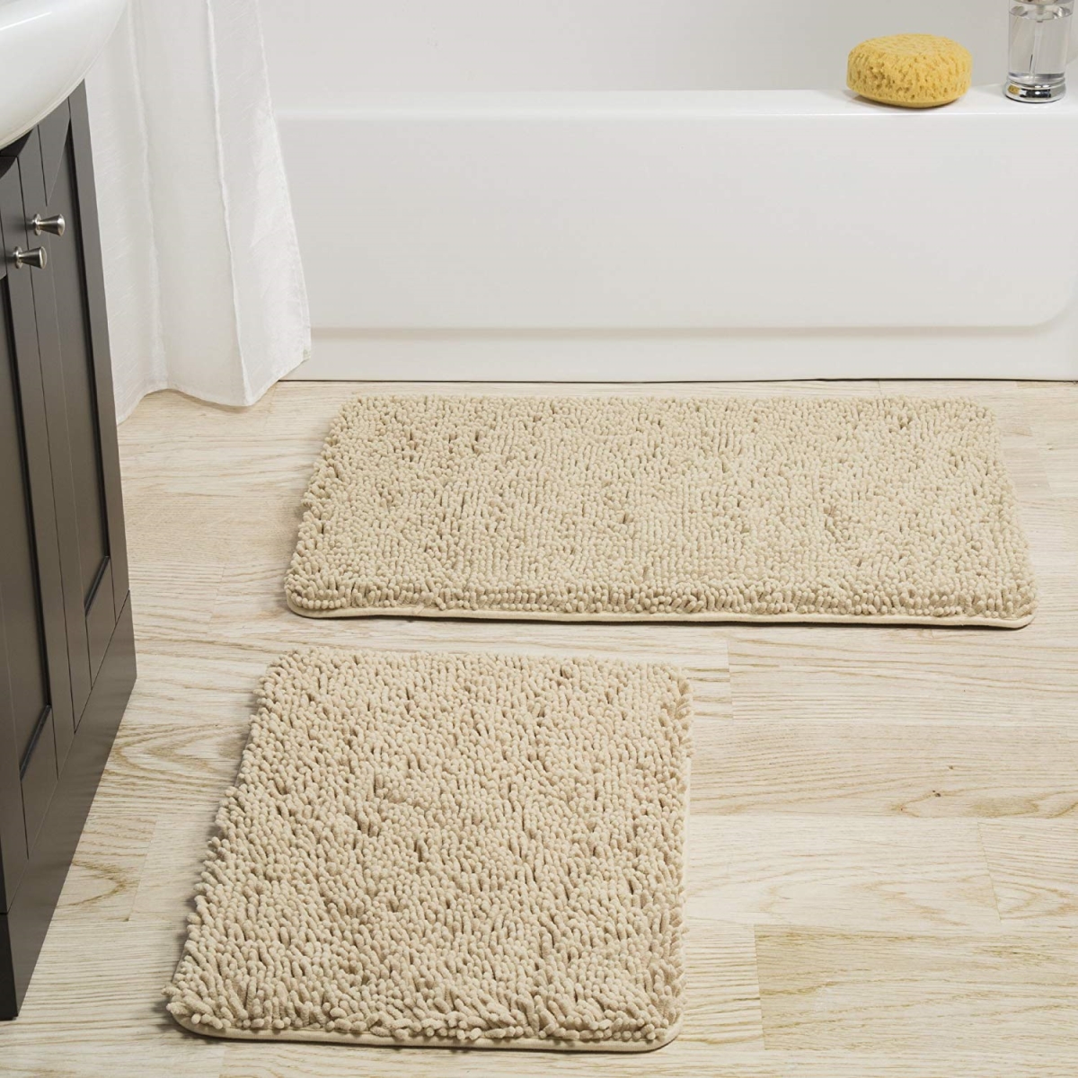 Picture of Bedford Home 67A-98981 2 Piece Memory Foam Shag Bath Mat - Ivory