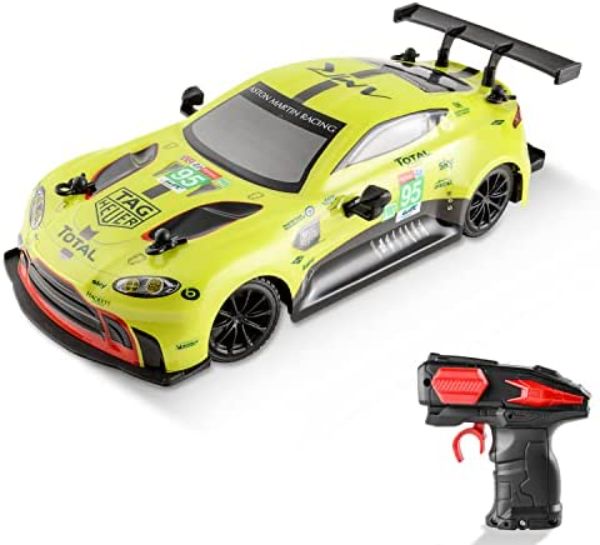 NC22358 1-24 Scale Remote Control Car for Sport Racing Toy