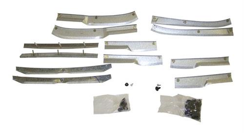 CRO55003232K Fender Flare Mounting Bracket Kit