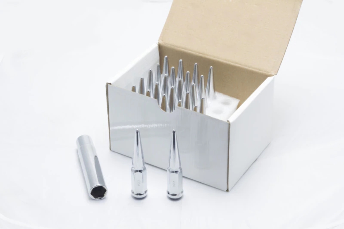 14 x 1.50 Spiked Lug Nuts, Chrome - Set of 24