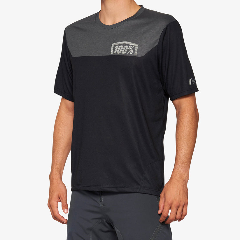 Picture of 100 Percent 40014-00000 Airmatic Jersey&#44; Black & Charcoal - Small