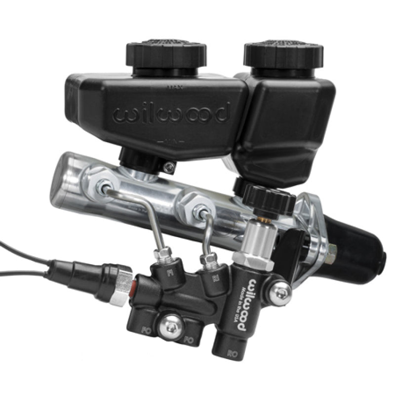 1 in. Bore Remote Tandem M-C Kit with Bracket & Valve, Black