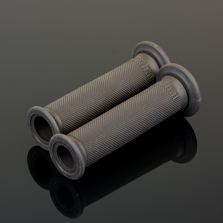 Road Short Firm Grips, Charcoal
