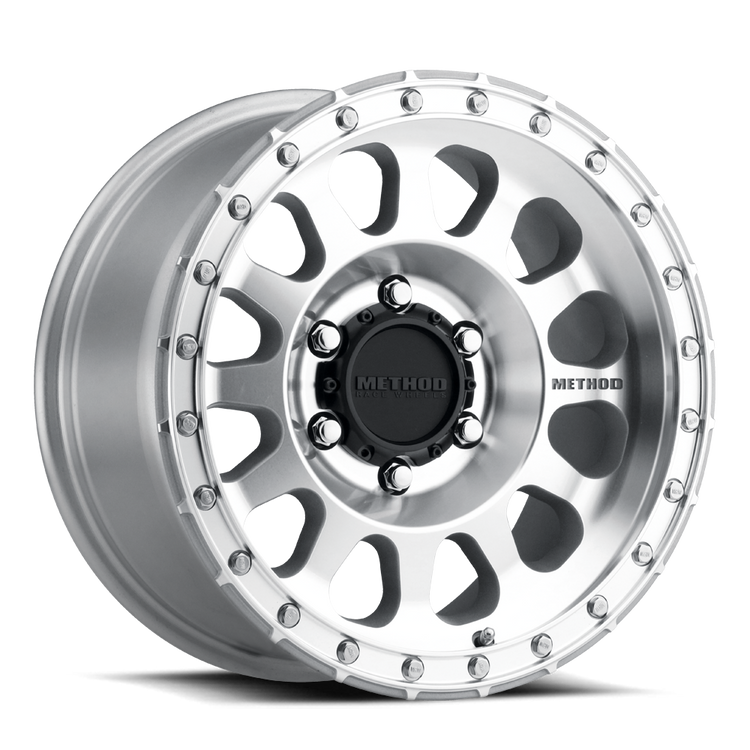 MR31589088318 MR315 18 x 9 in. Plus 18 mm Offset 8 x 180 in. & 130.81 mm CB Machined & Clear Coat Wheel