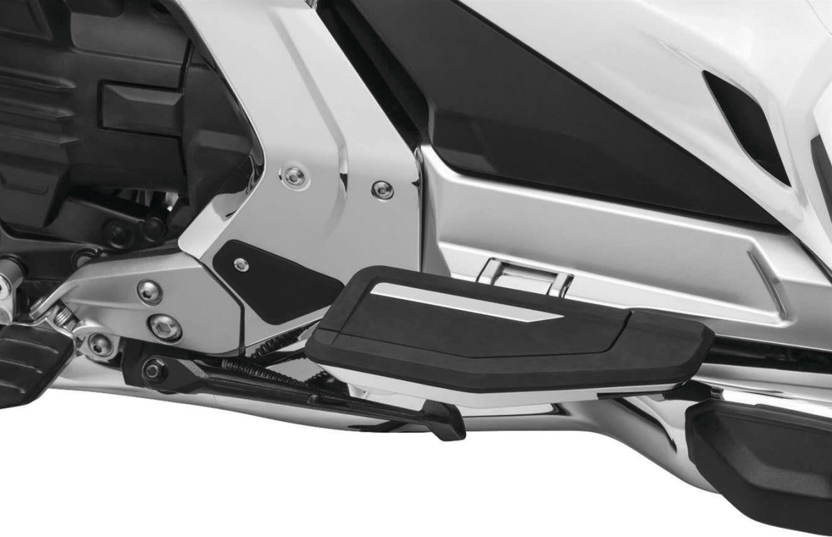 6760 Omni Transformer Passenger Floorboards, Chrome