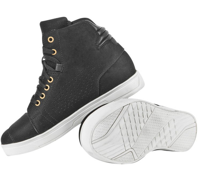 880473 Women Mad Dash Leather Shoe, Black & White - Size 9