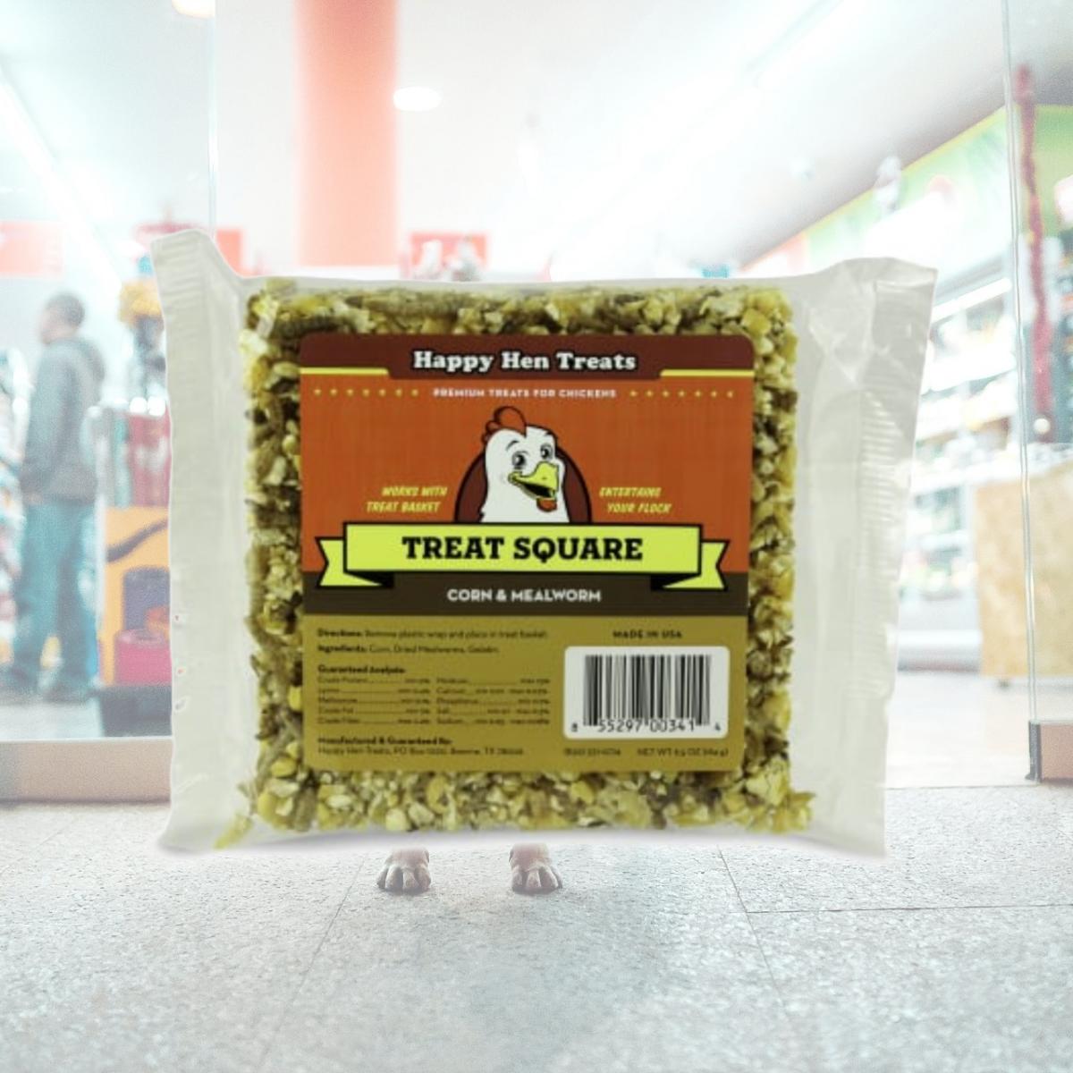 Picture of Happy Hen Treats 225526 6 oz Mealworm & Corn Party Mix Treats