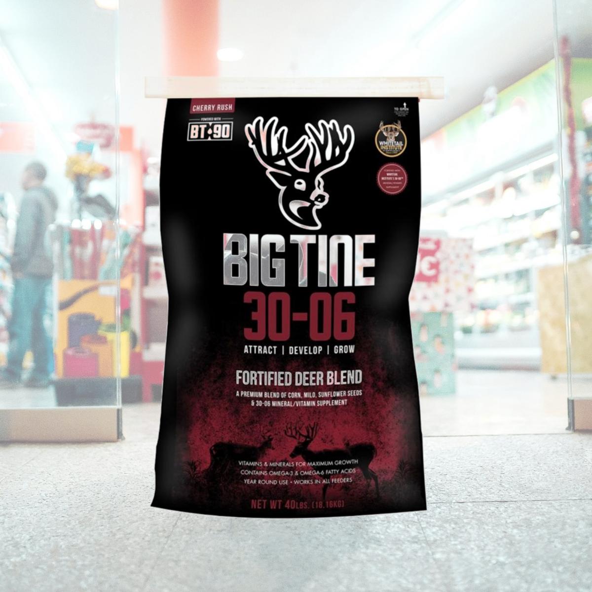 Picture of Scott Pet 248784 40 LB  Big Tine Nitro Fortified Deer Blend  Premium Blend Of Corn  Milo  Sunflower Seeds & Nitro Mineral & Vitamin Supplement