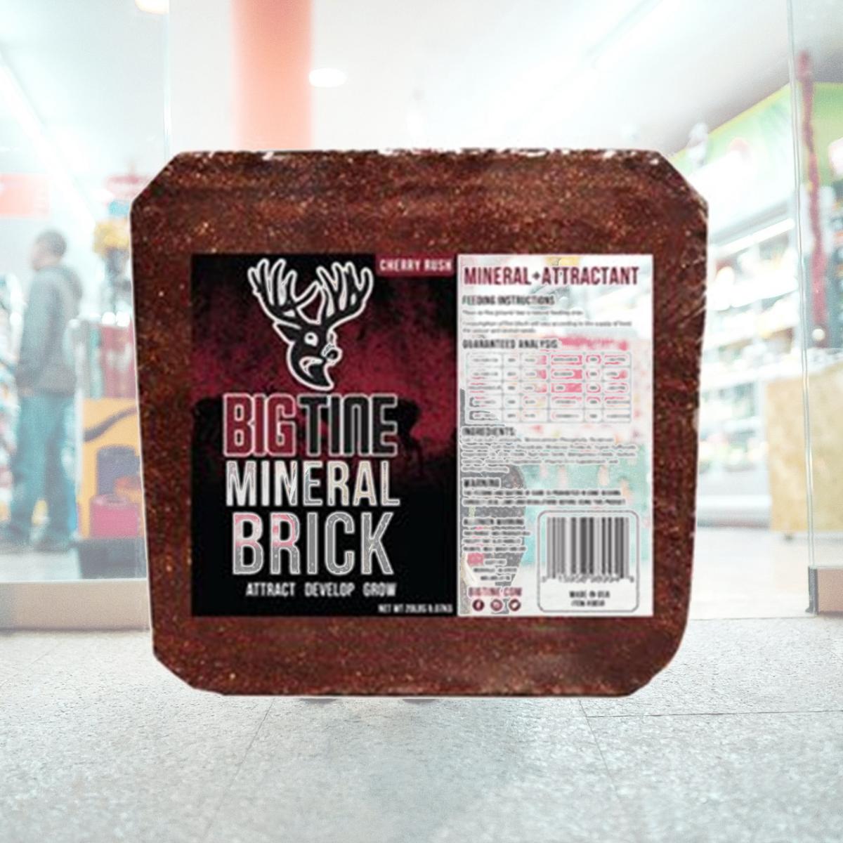 Picture of Scott Pet 256757 20 lbs BT90 Big Tine Cherry Rush Mineral Brick