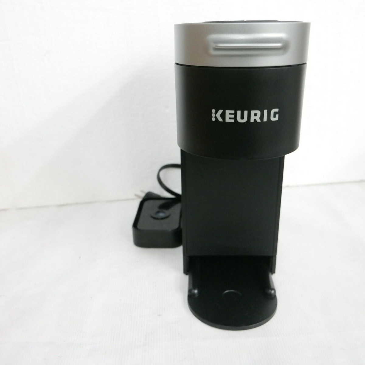 Picture of Keurig Green Mountain 100046 K-Supreme Brewer Coffee Maker&#44; Black