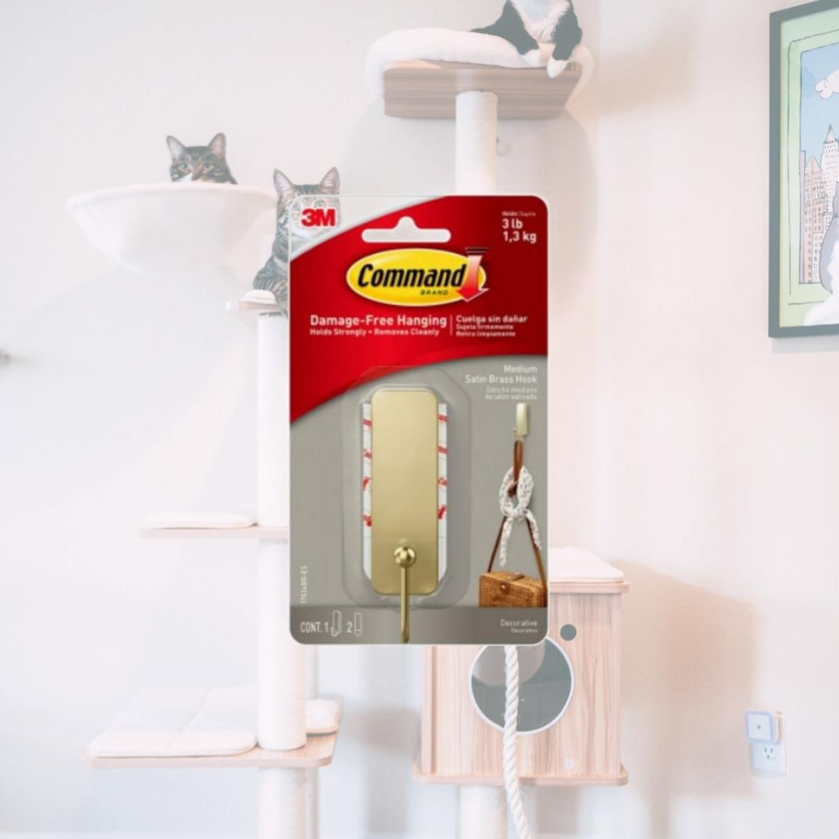 Picture of 3M 118827 Medium Satin Brass Hook