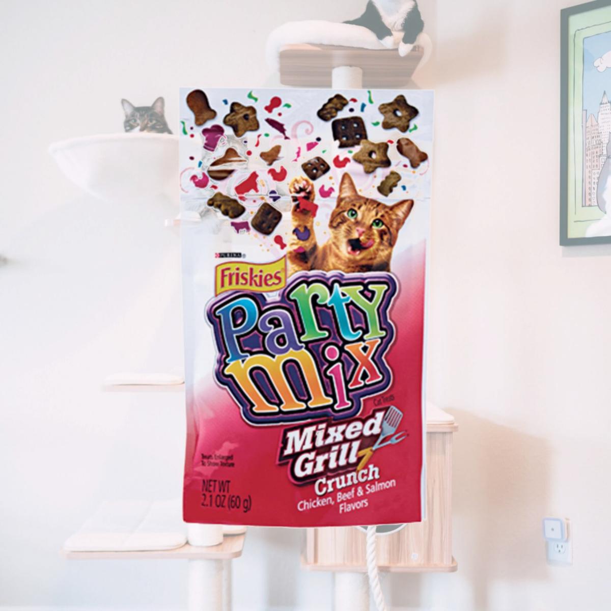 Picture of Friskies 23806 2.1 oz. Party Mix Mixed Grill Crunch- Cat Treat