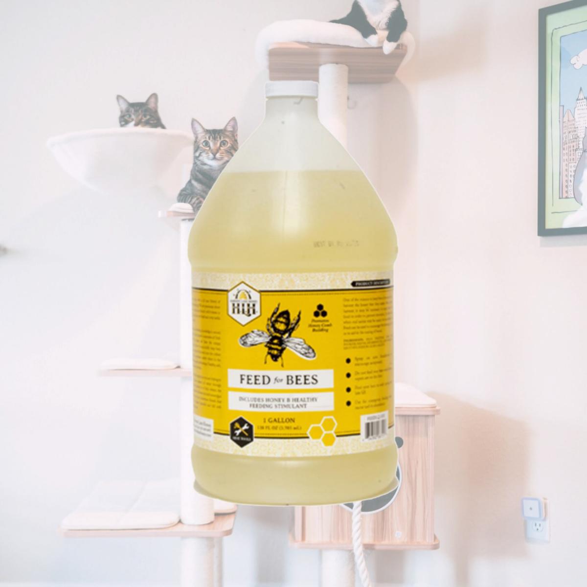 Picture of Harvest Lane Honey FEEDLQ-103 Gallon Liquid Bee Feed
