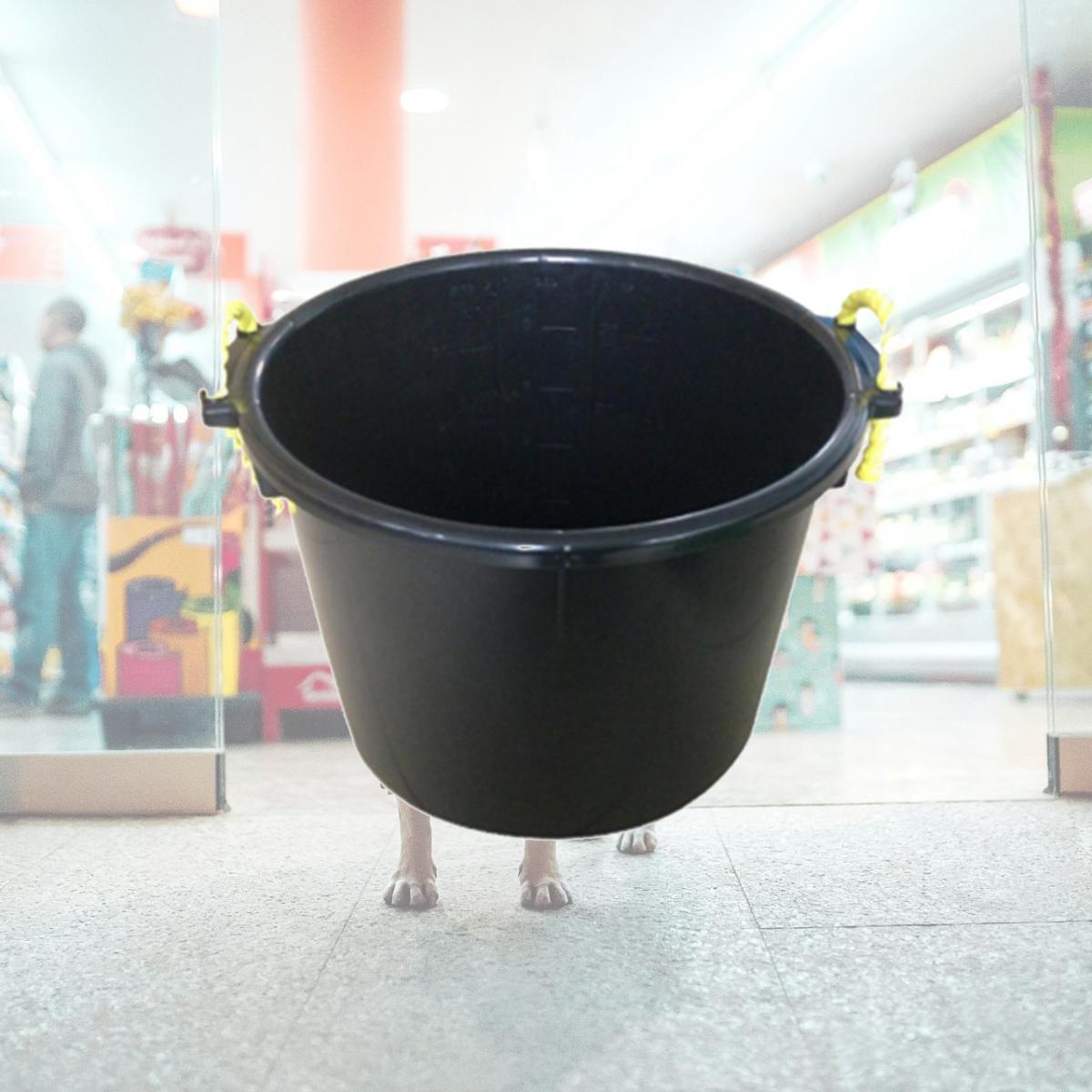 Picture of Master Rancher MR70QP-TUB-BLK 70 Quart Black Muck Tub