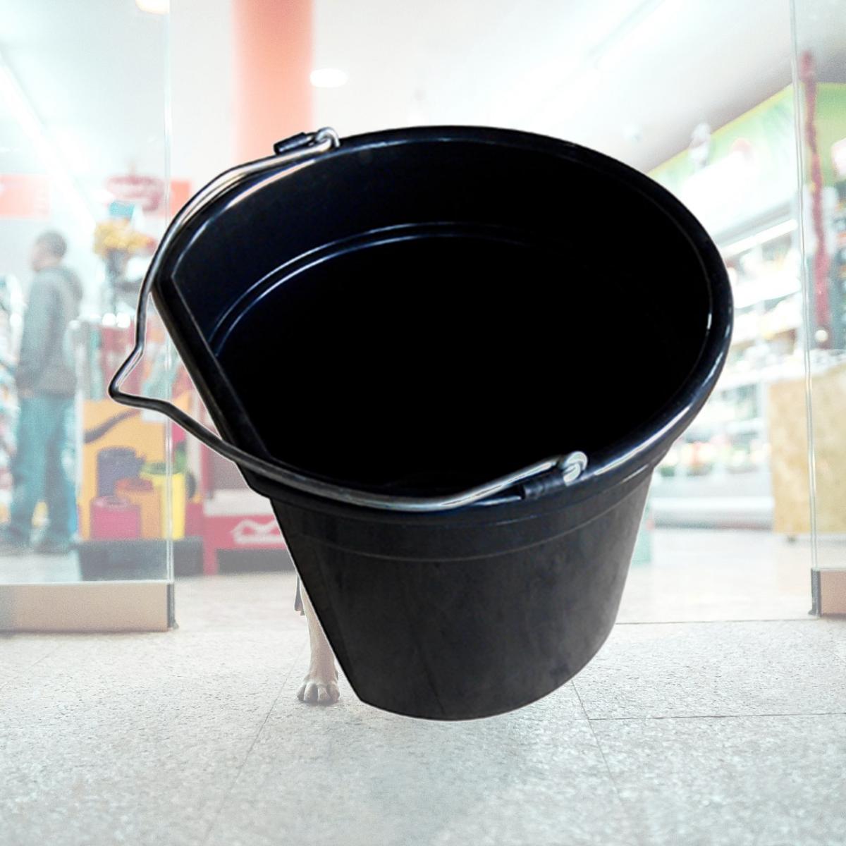 Picture of Master Rancher MR20QP-FSB-BLK 20 Quart Black Flat Bucket