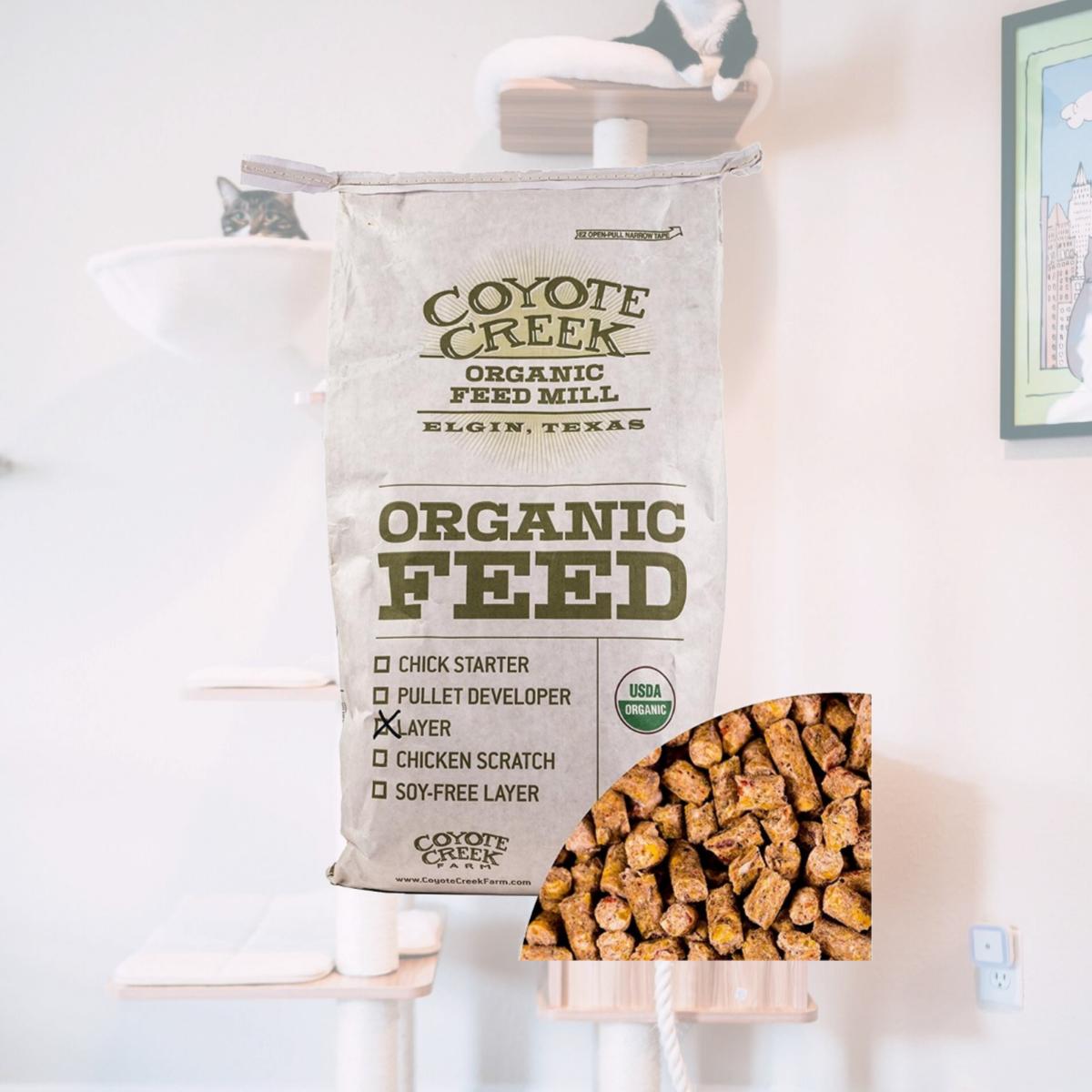 Picture of Coyote Creek Organic Feed Mill 220935 50 lbs Organic Egg Layer Crumble
