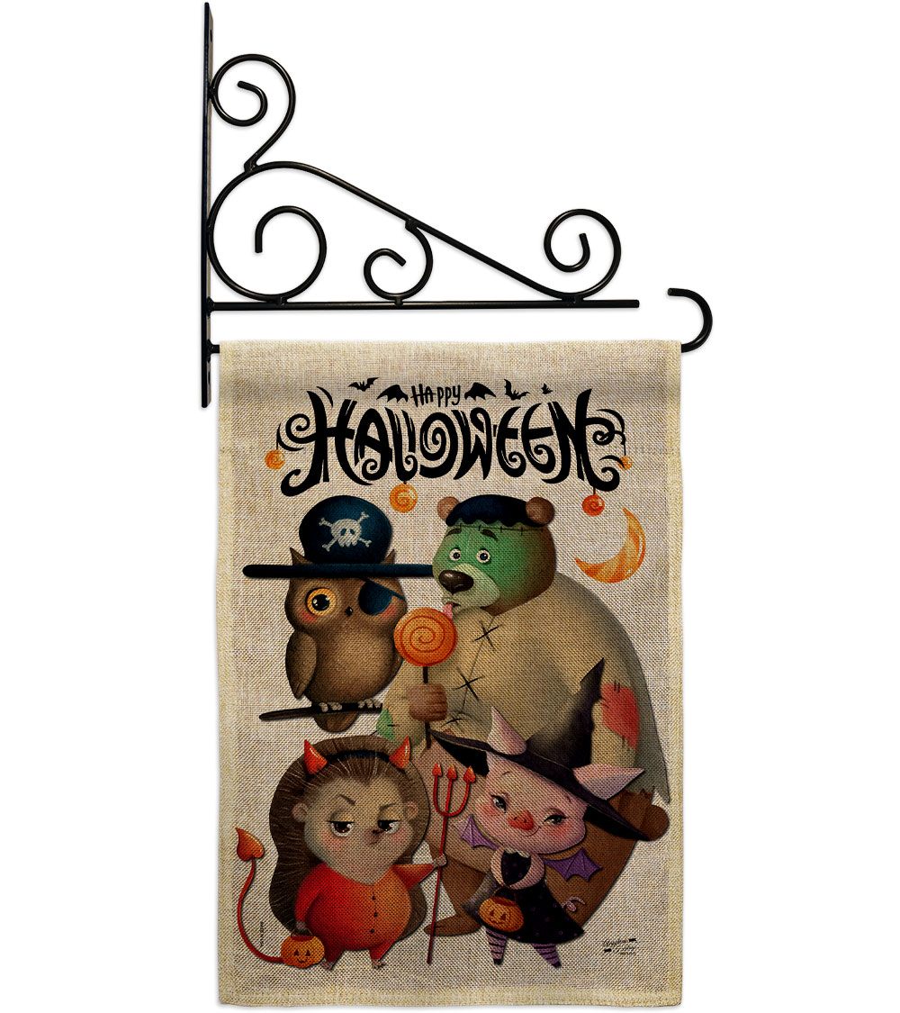 Halloween Friends Falltime 13 x 18.5. in. Double-Sided Decorative Horizontal House Garden Flag Set for Decoration Banner Yard Gift