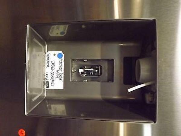 Picture of Samsung DA82-02804D RS5300T; DA91-0522 Refrigerator Freezer Door Foam Assembly
