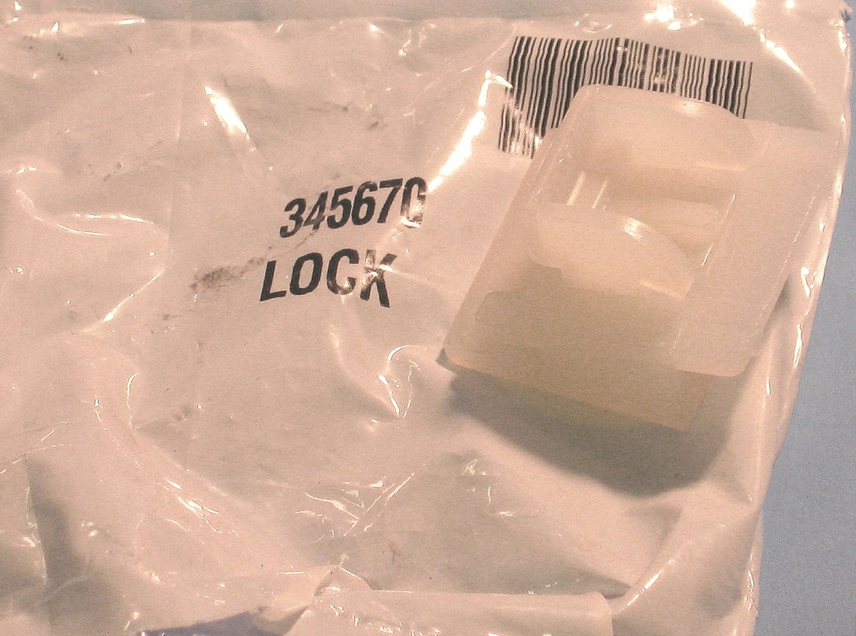 WP345670 Dryer Lock Clip