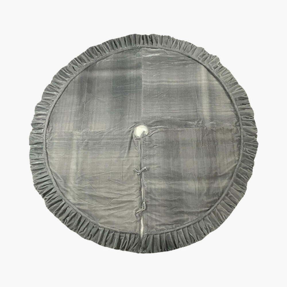 Picture of Vickerman QTX17823 84 in. Plush Silver Velvet Tree Skirt