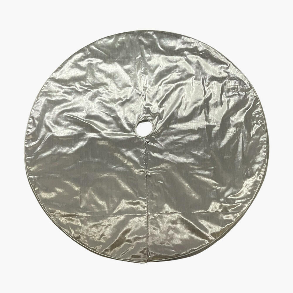 QTX24031 60 in. Metallic Christmas Tree Skirt, Silver