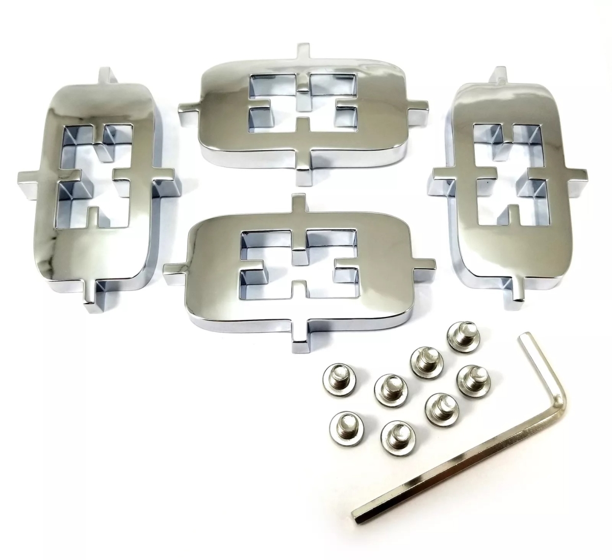 C390L-V8-CL Chrome Covered 8 Lug Screw-On Logo Center Cap