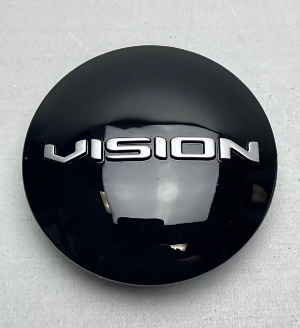 C147GB Gloss Black with Chrome Logo Cap