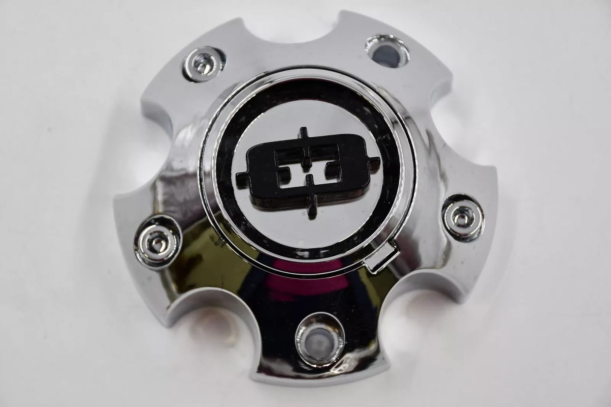 C360-65V 5 Lug Bolt-On Cap - Chrome