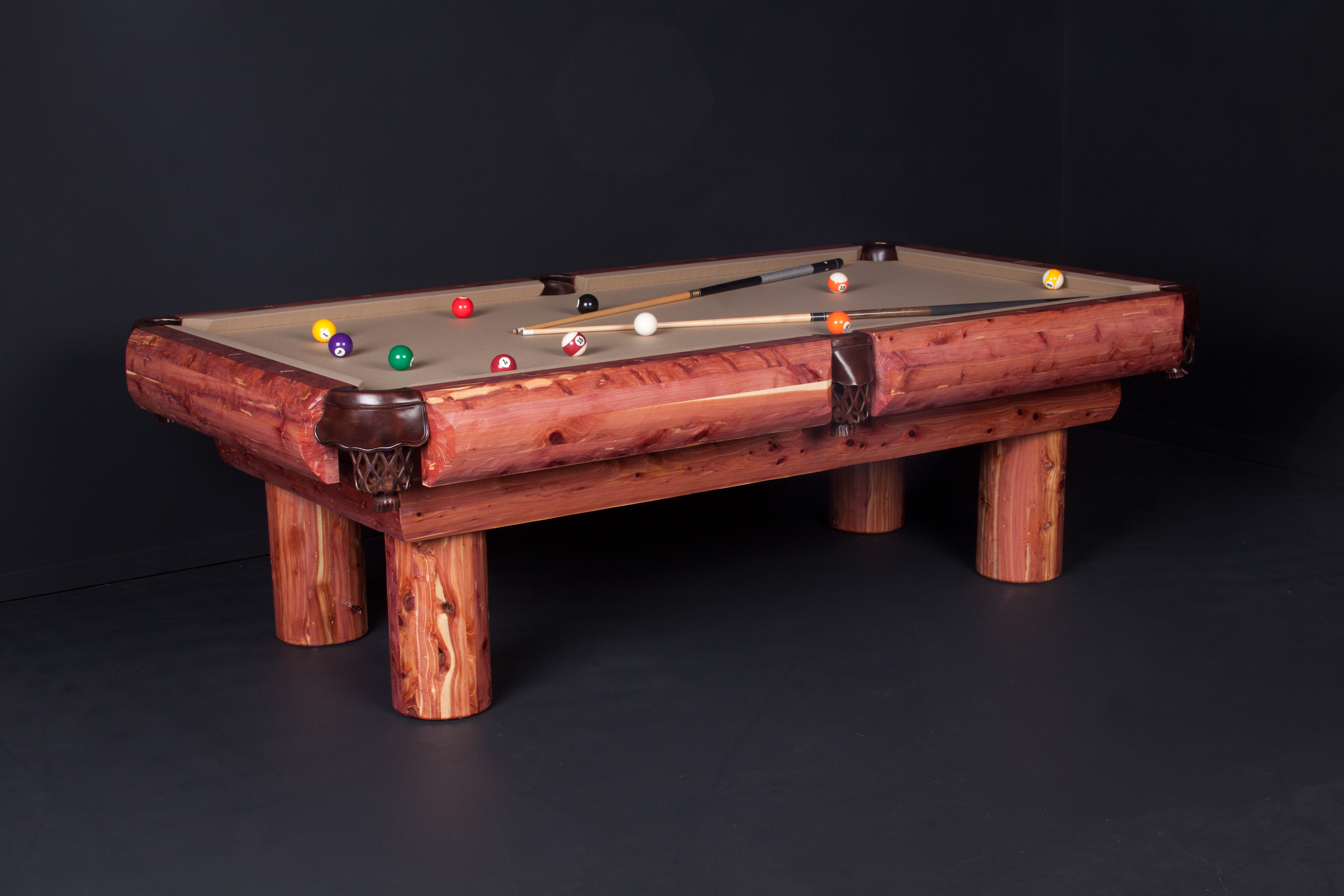Picture of Viking Log Furniture LPRED8 8 ft. Red Cedar Pool Table - Clear
