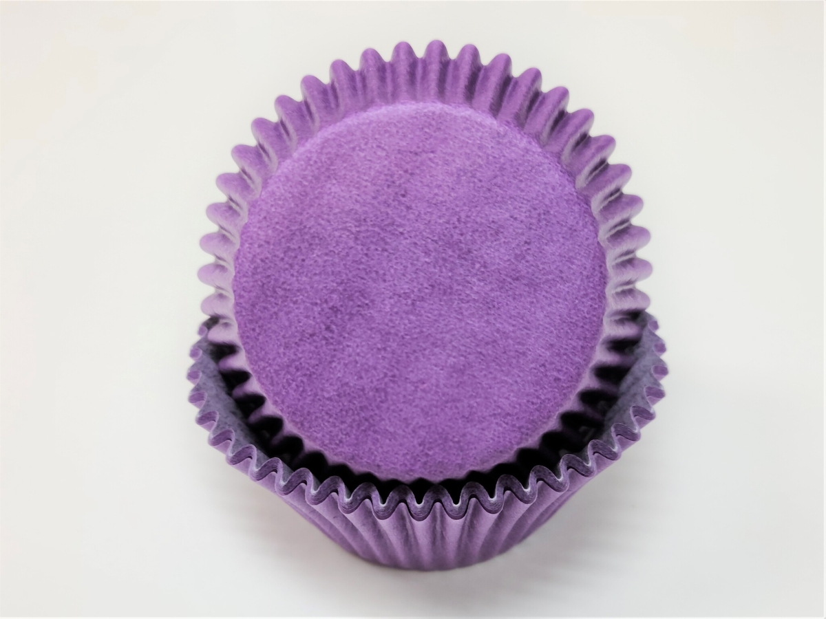 -450C GP VIOLET 1.25 x 2 in. Greaseproof Baking Cup - Violet - 1000 Piece