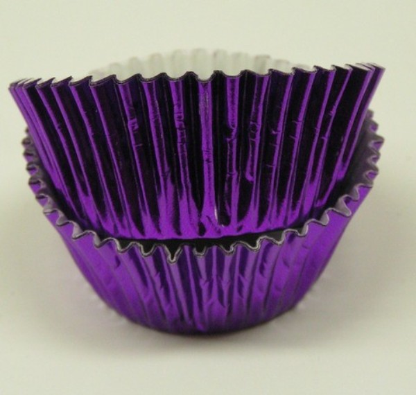 5A PURPLE FOIL BAKING CUP 1.25 x.75 in. Foil Baking Cup with Greaseproof Liner - Purple - 1000 Piece