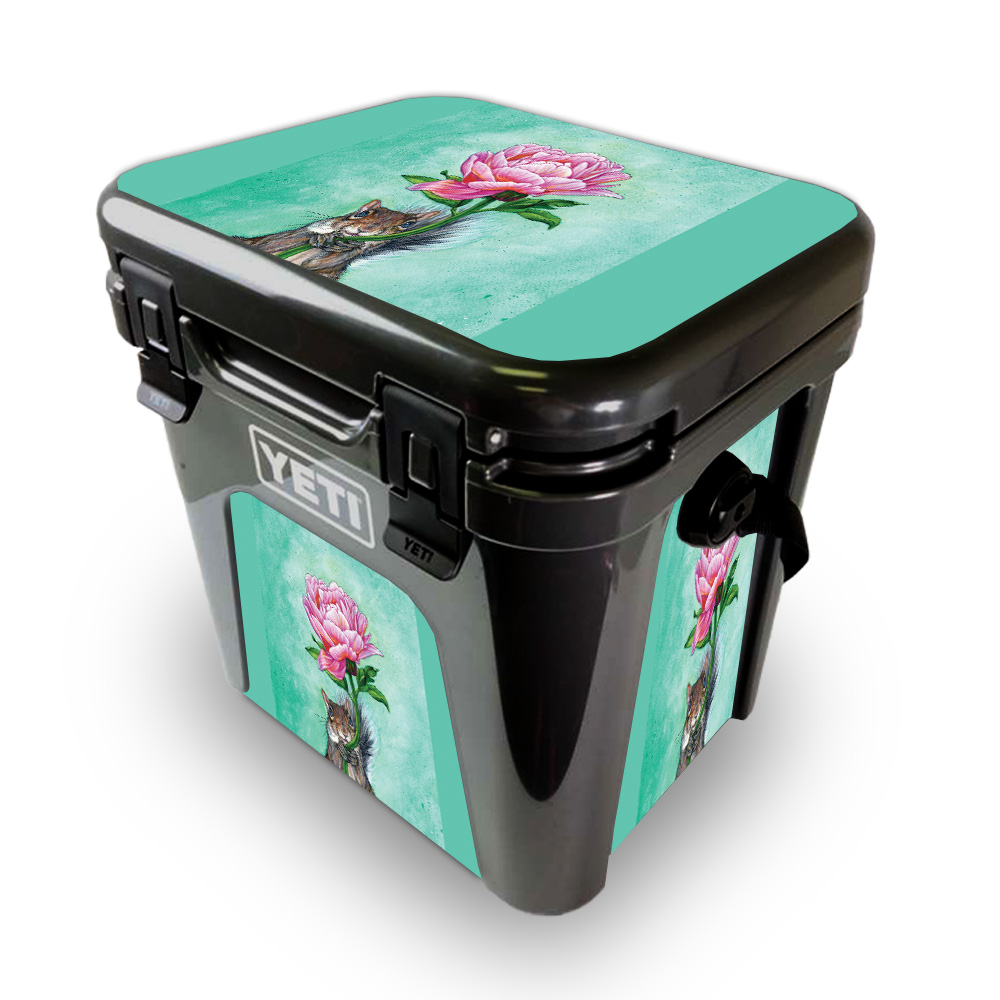 Picture of MightySkins YEROAD24-Lovely Squirrel Skin for Yeti Roadie 24 Hard Cooler - Lovely Squirrel