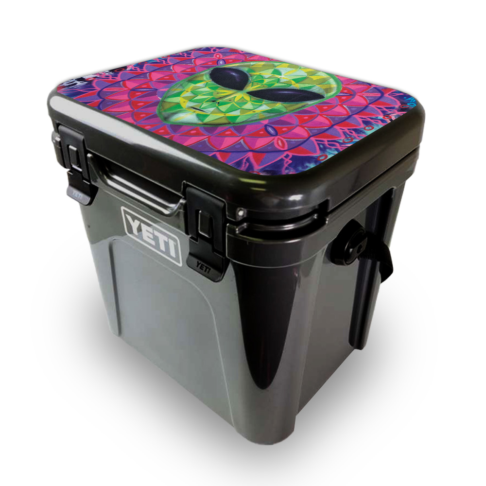 Picture of MightySkins YEROA24LID-Geometric Alien Skin for Yeti Roadie 24 Hard Cooler Lid - Geometric Alien