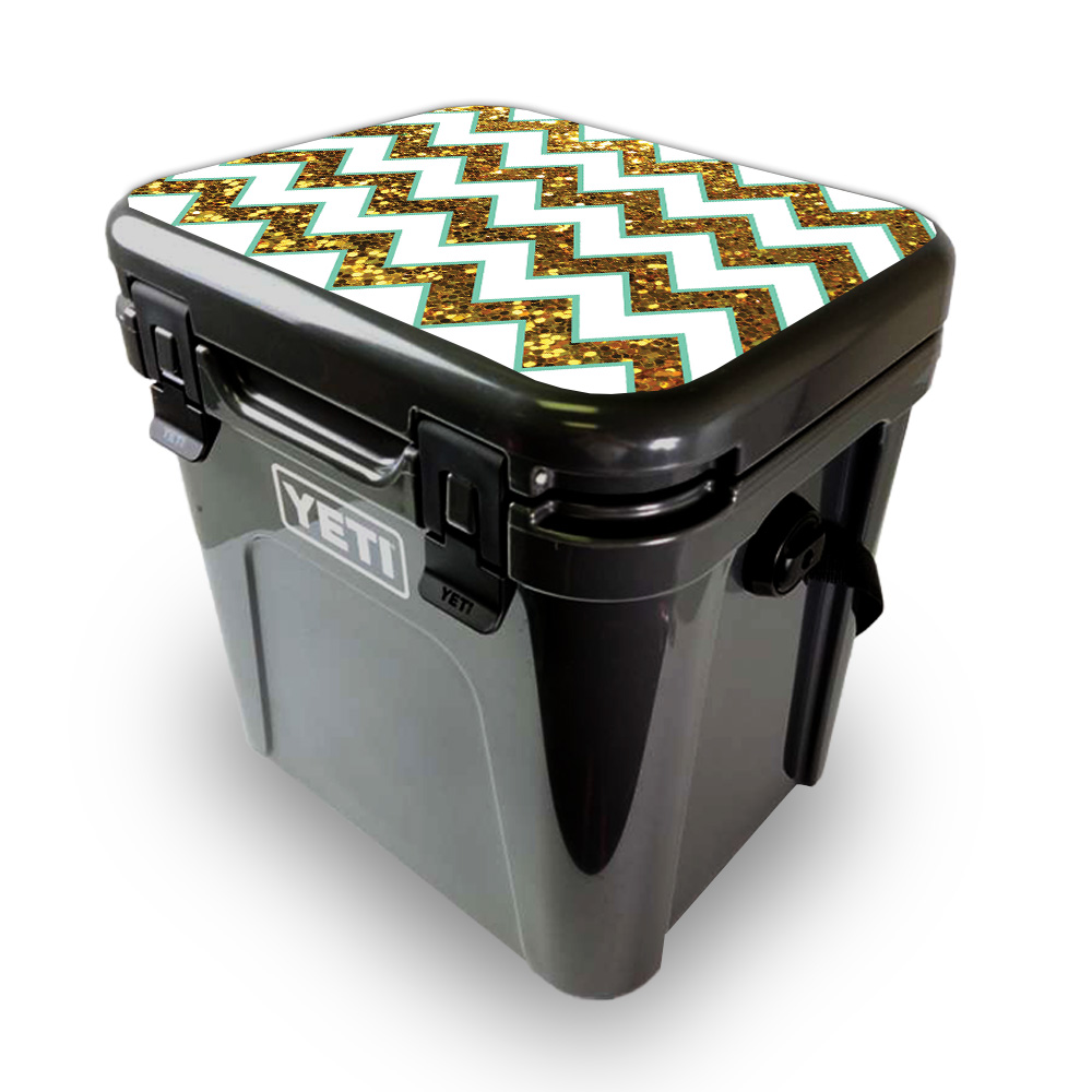 Picture of MightySkins YEROA24LID-Glitzy Chevron Skin for Yeti Roadie 24 Hard Cooler Lid - Glitzy Chevron