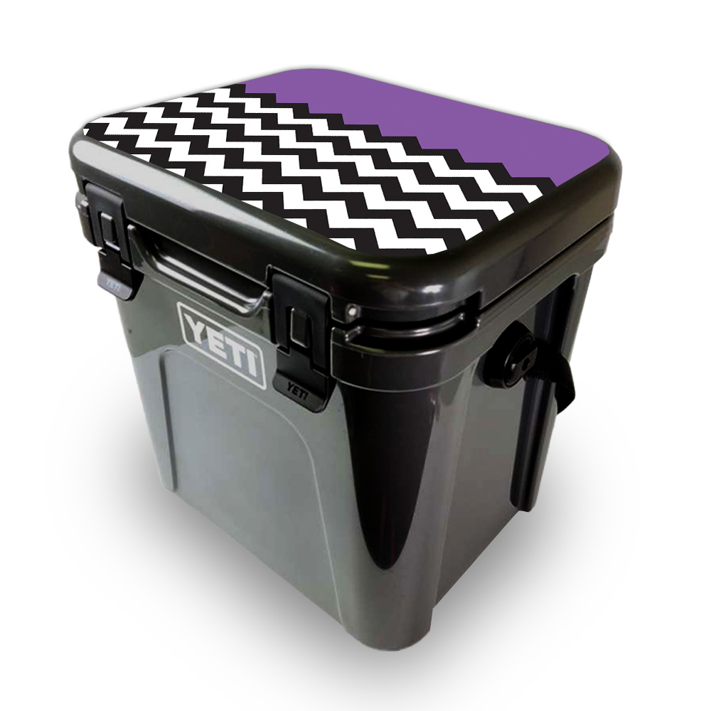 Picture of MightySkins YEROA24LID-Purple Chevron Skin for Yeti Roadie 24 Hard Cooler Lid - Purple Chevron