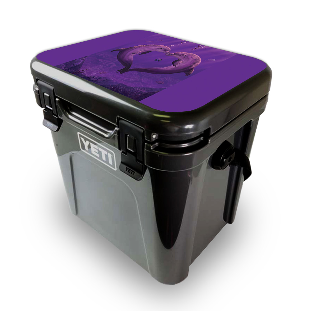 Picture of MightySkins YEROA24LID-Sea Of Hearts Skin for Yeti Roadie 24 Hard Cooler Lid - Sea of Hearts